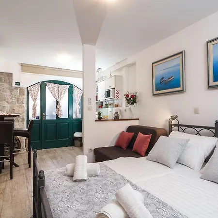 Apartment Cambi *