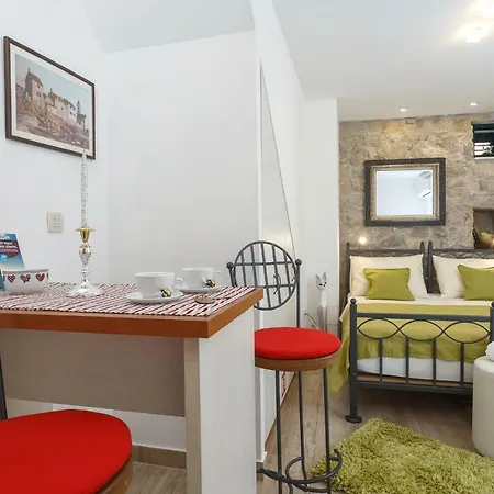 Apartment Cambi