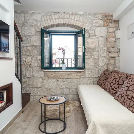 Apartment Cambi