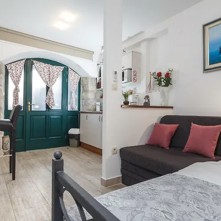 Apartment Cambi